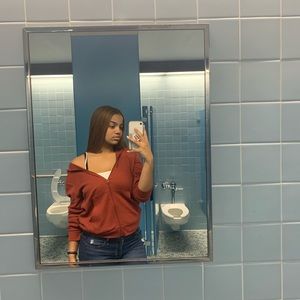 Meet your Posher, Yaritza